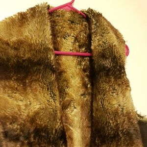 Festival Fur Vest